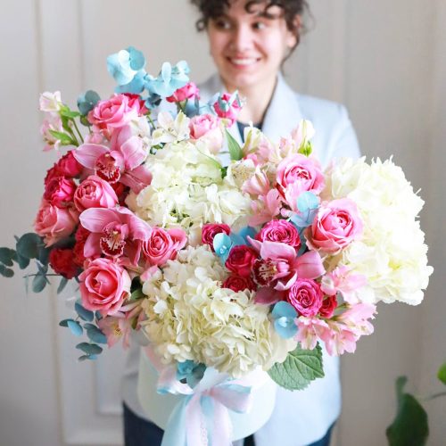 Роскошная композиция "Кружевные облака"