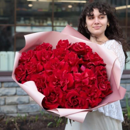 Букет роскошных французских роз