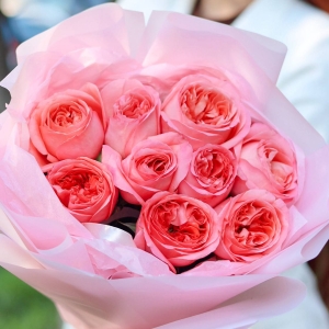 Букет пионовидных роз Pink Expression