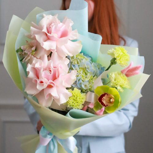 Яркий весенний букет "Джелато"